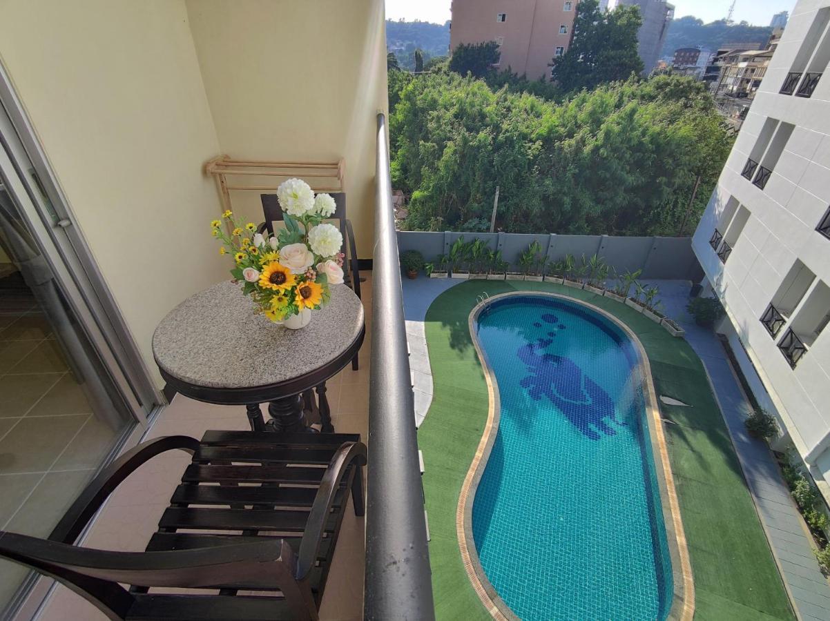 The Chanthong Residence And Hotel Pattaya Esterno foto