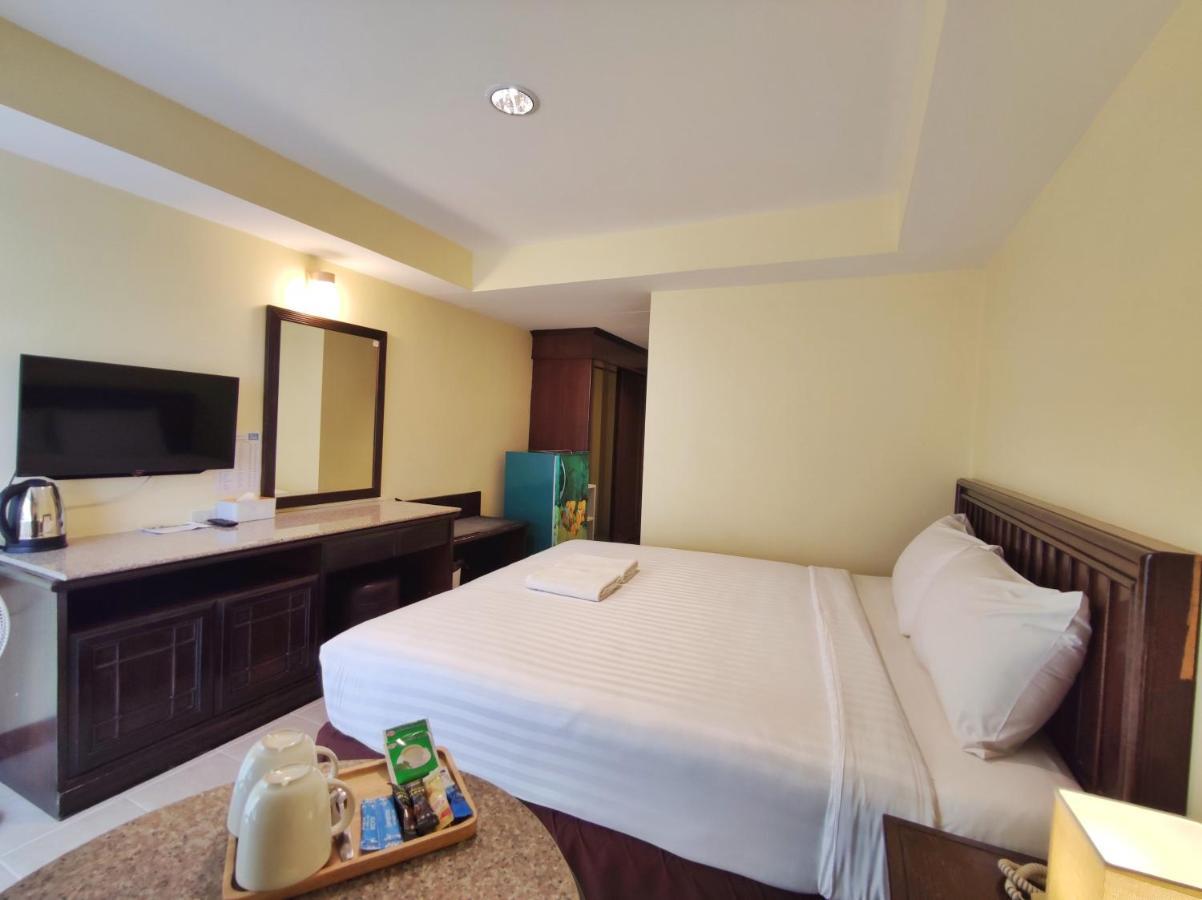 The Chanthong Residence And Hotel Pattaya Esterno foto