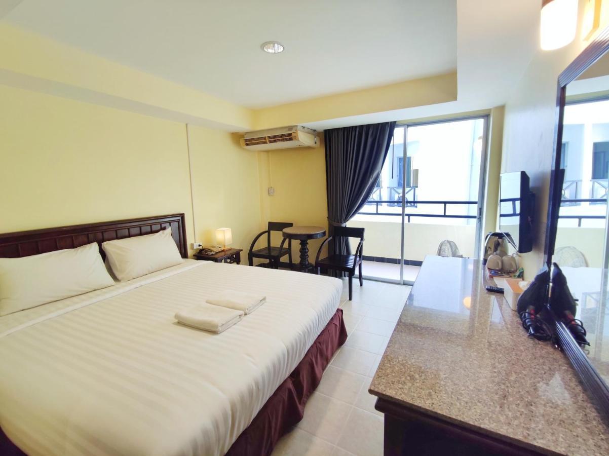 The Chanthong Residence And Hotel Pattaya Esterno foto